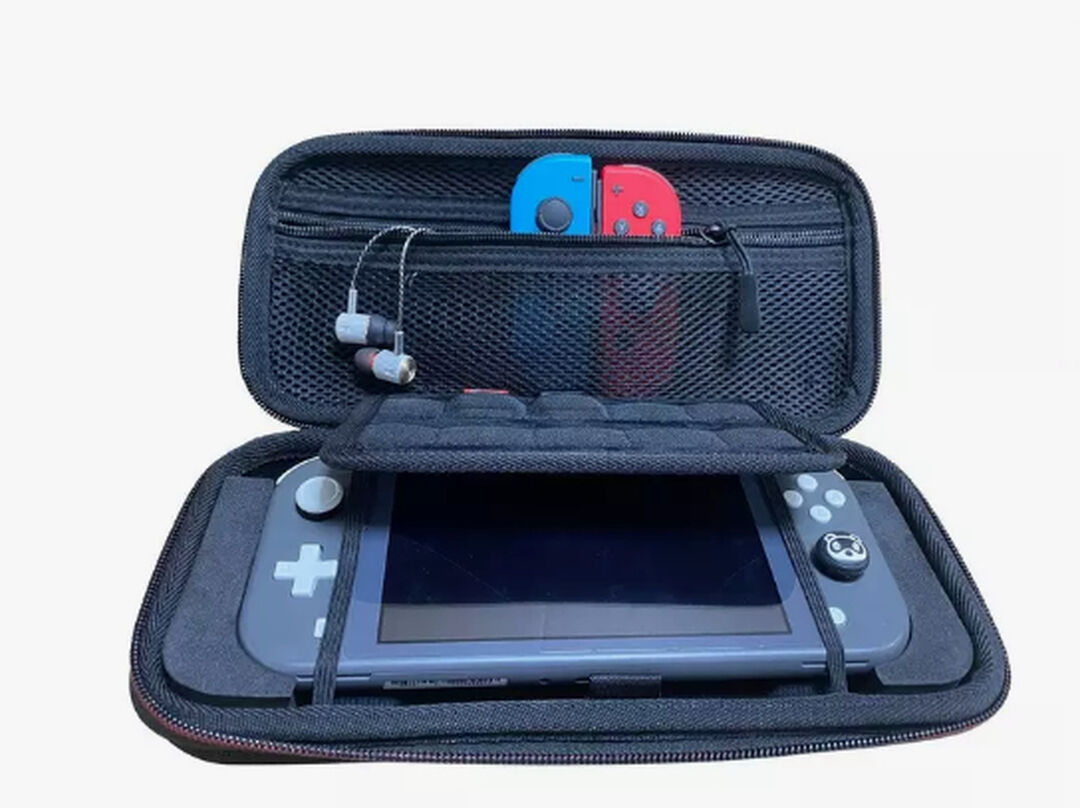 Housse Switch Noire | Gamestop