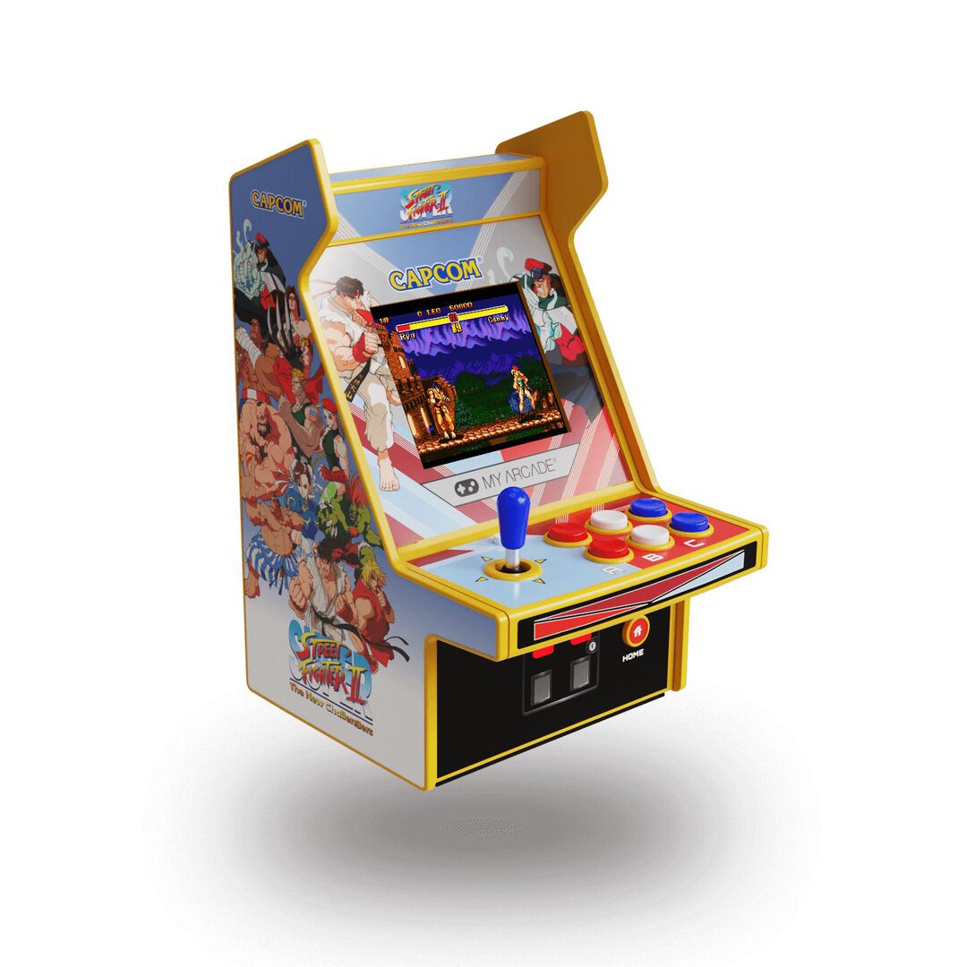 Micro Player Pro 6.7" Super Street Fighter II