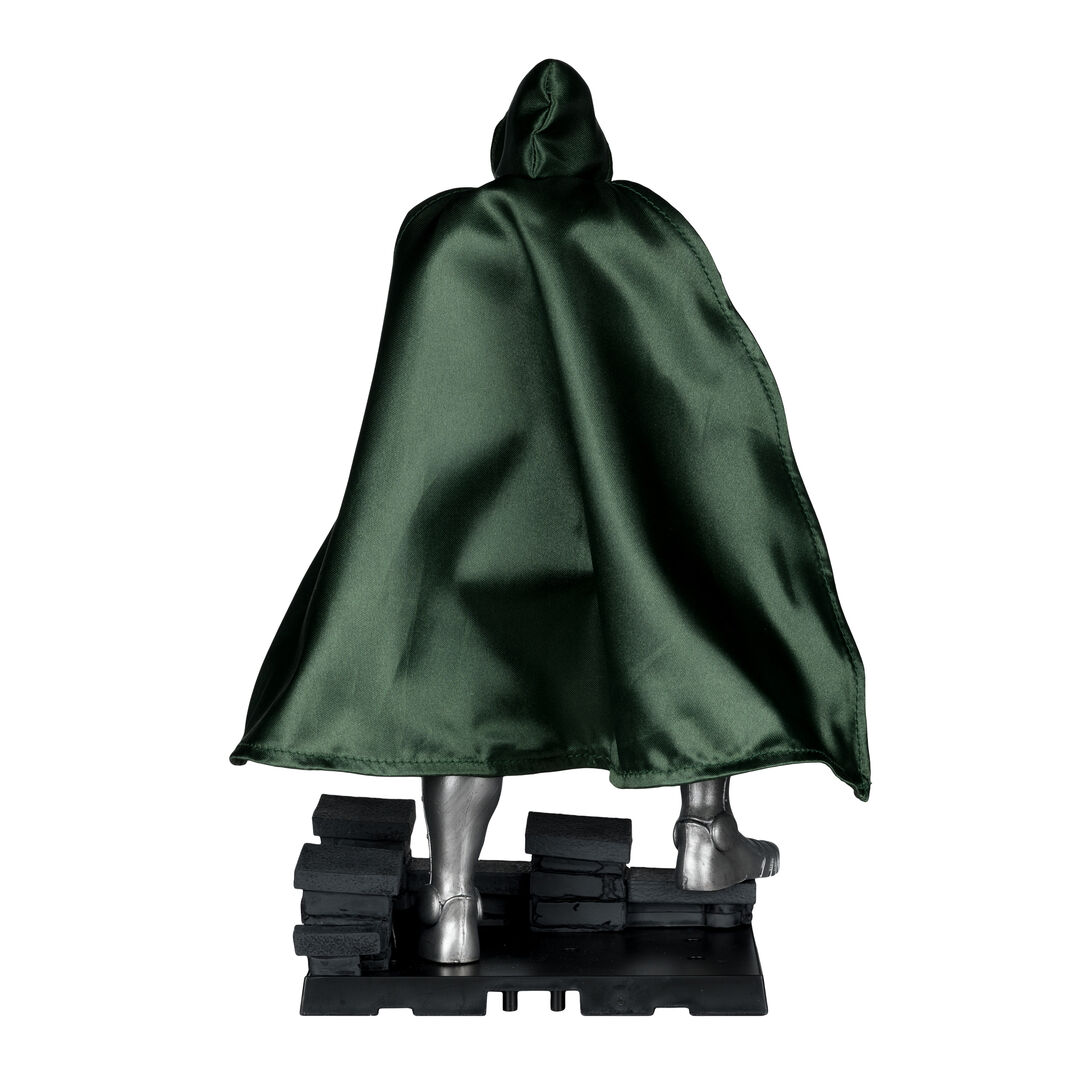 Statue  |  Doctor Doom  |  Marvel Collection   |  Mcfarlane Toys