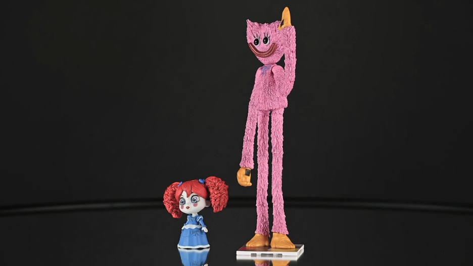 Figurine  -  Kissy Missy (with Poppy) -  Poppy Playtime  -  Mcfarlane Toys
